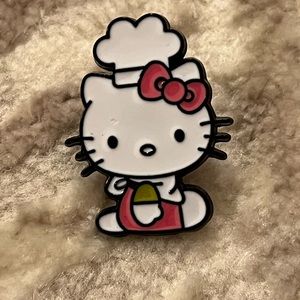 NEW Hello Kitty with Chef Hat Pin